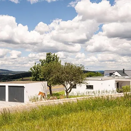 Holiday home Fichteltijd Wellness Sauna Whirlpool Waldershof