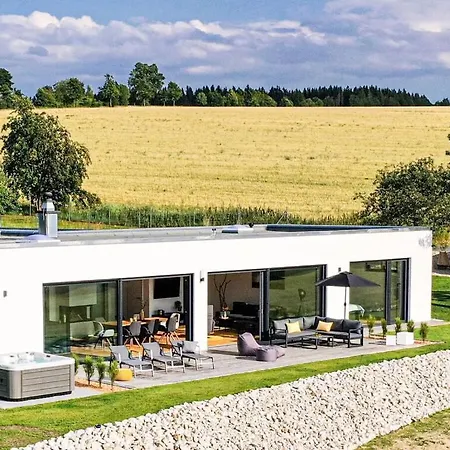 Holiday home Fichteltijd Wellness Sauna Whirlpool Waldershof
